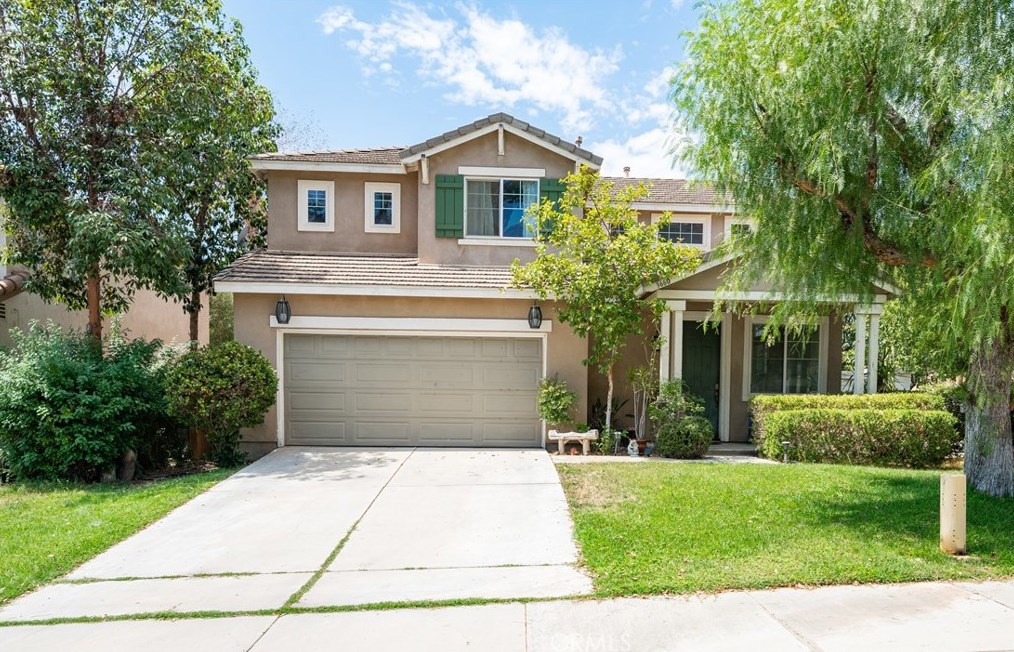 3660 Ash St, Lake Elsinore, CA 92530