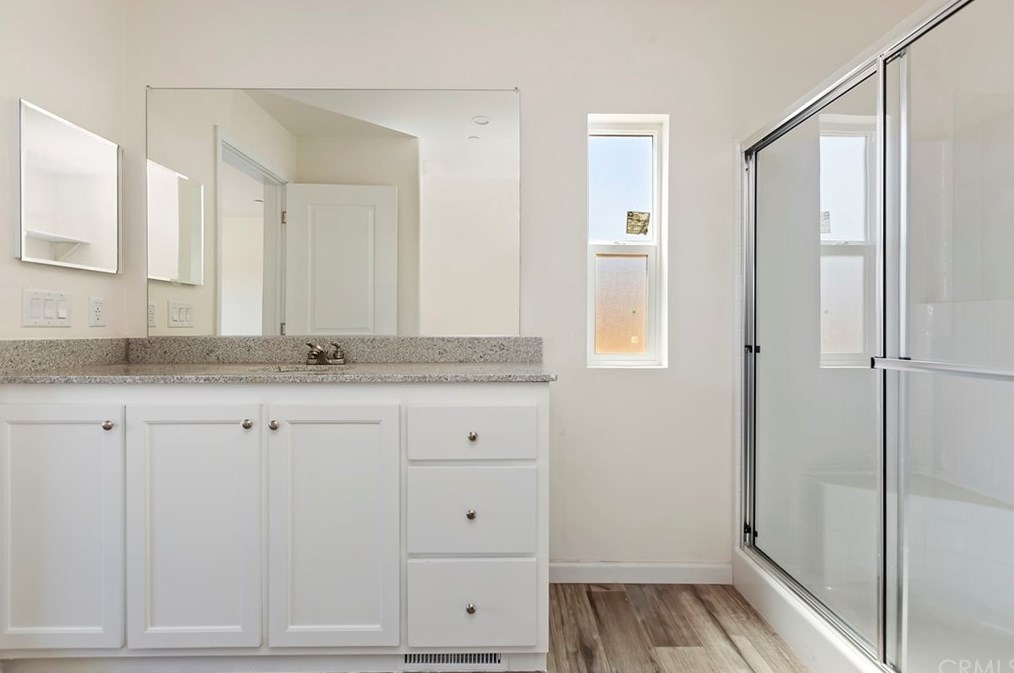 9752 Oasis Rd, Pinon Hills CA  92372 exterior