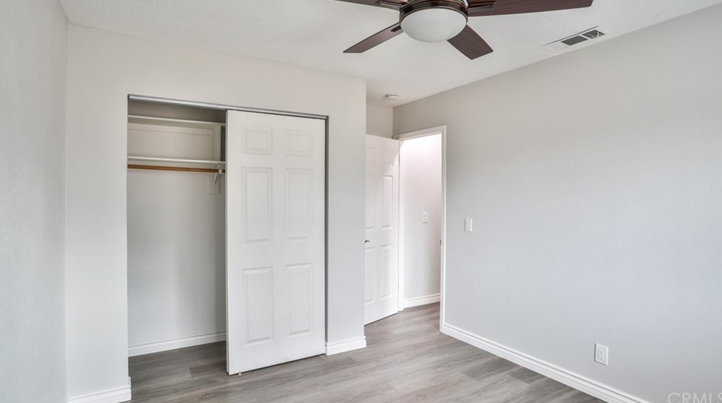 8919 11 Ave, Hesperia CA  92345-3837 exterior