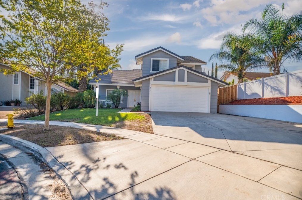 973 Colby Cir, Corona, CA 92880-7353