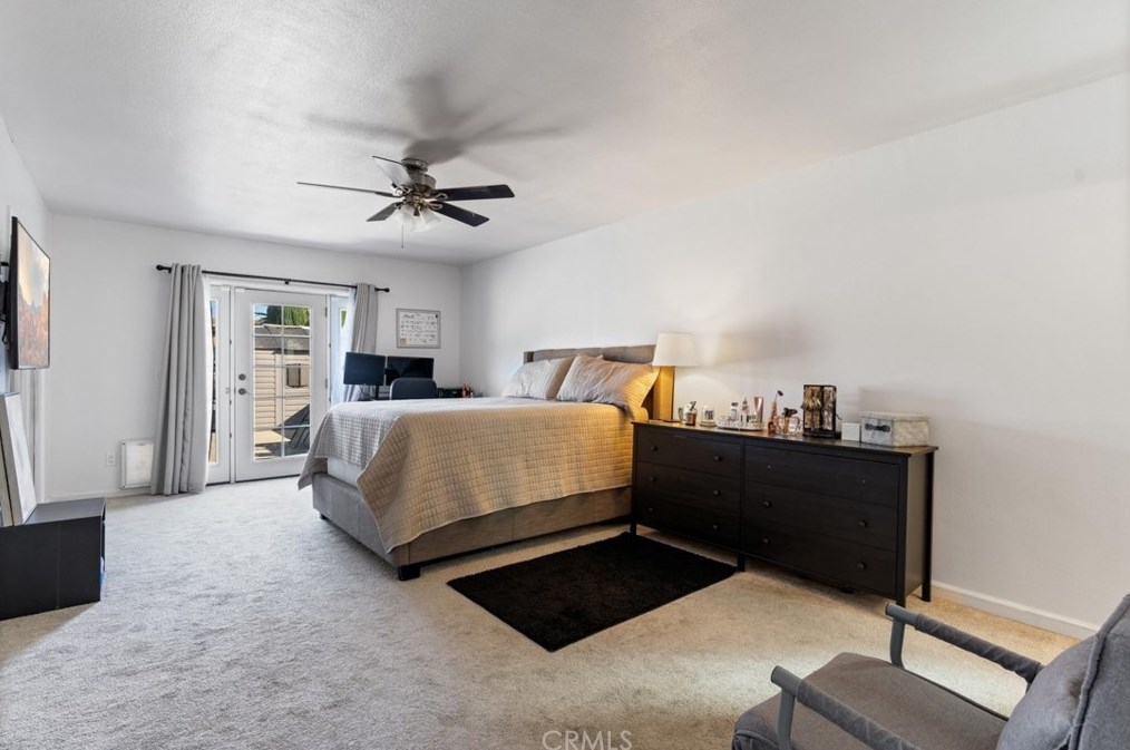 17448 Filbert St, Fontana CA  92335-5921 exterior