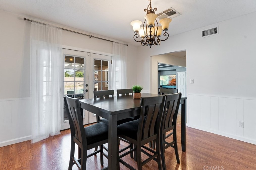 17448 Filbert St, Fontana CA  92335-5921 exterior