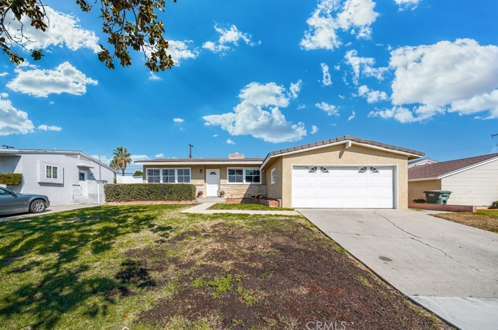 15257 Alondra Blvd, La Mirada, CA 90638-5704