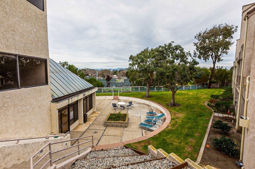 626 Island View Cir, Naval Base Ventura County CA  93041-3443 exterior