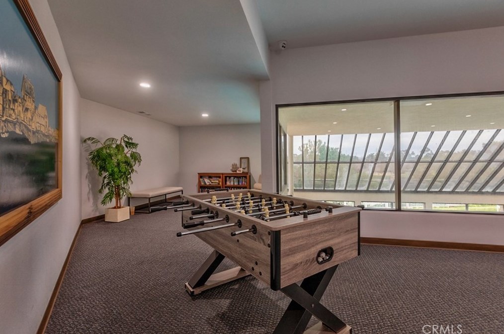 626 Island View Cir, Naval Base Ventura County CA  93041-3443 exterior