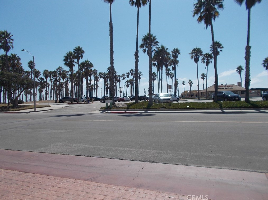 626 Island View Cir, Naval Base Ventura County CA  93041-3443 exterior