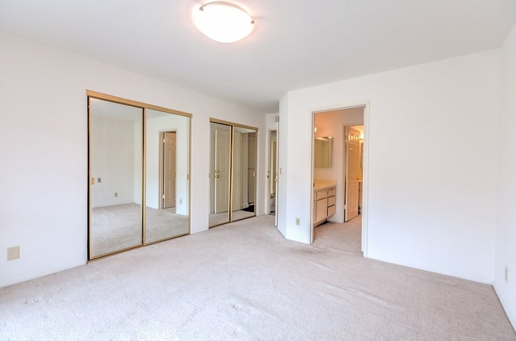 626 Island View Cir, Naval Base Ventura County CA  93041-3443 exterior