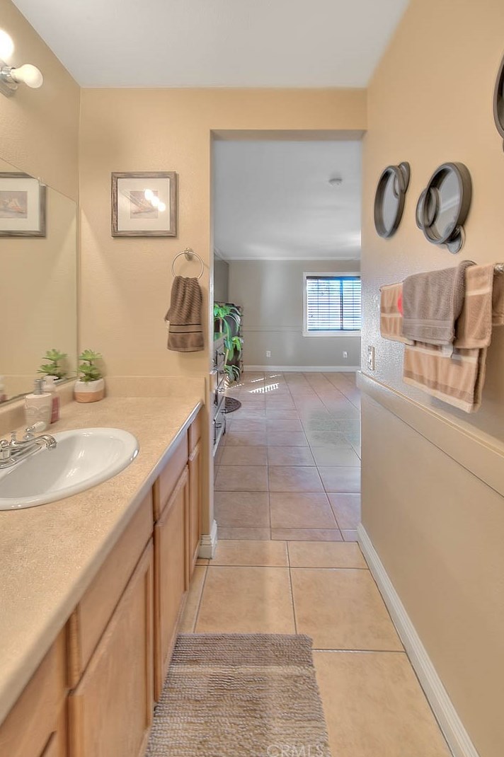 12840 Alona St, Moreno Valley CA  92553-5662 exterior