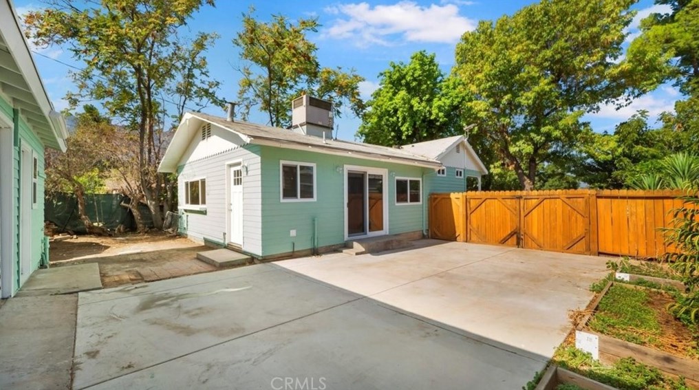 32940 Rome Hill Rd, Lake Elsinore, CA 92530