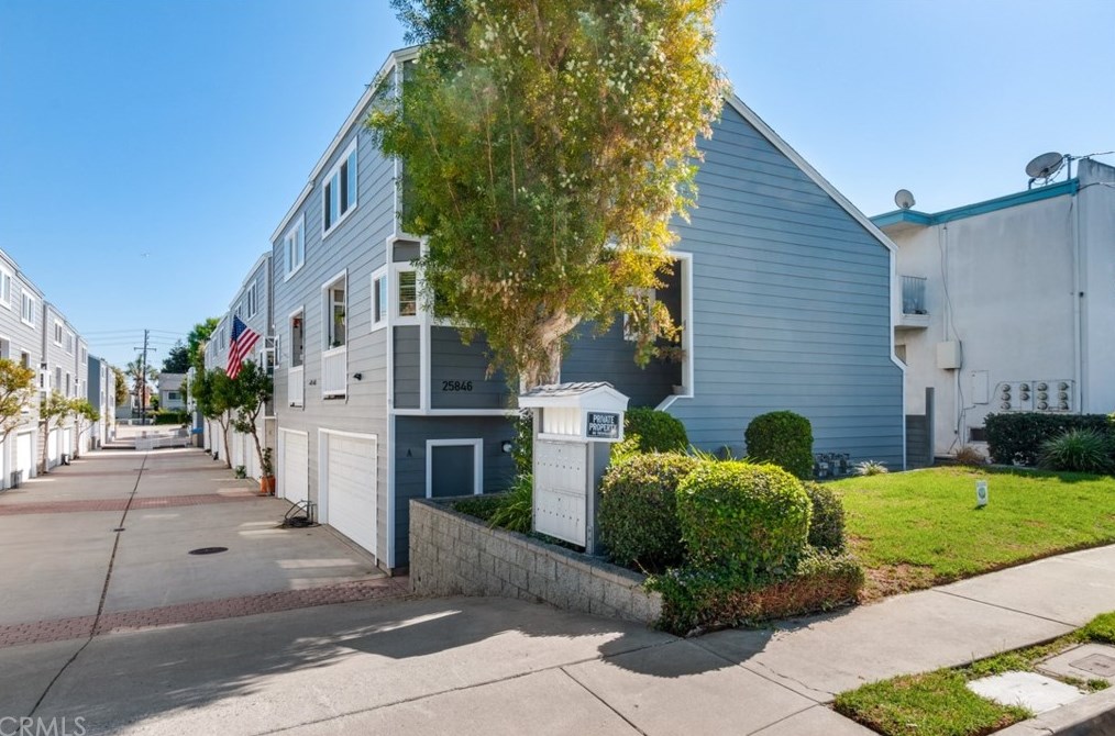 25846 Viana Ave #g, Lomita, CA 90717