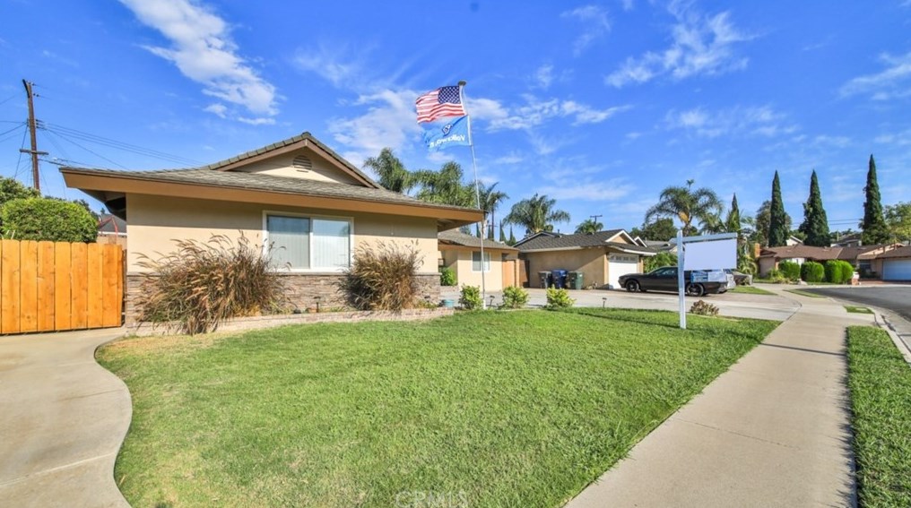 11608 Lisburn Pl, La Mirada, CA 90638-1250