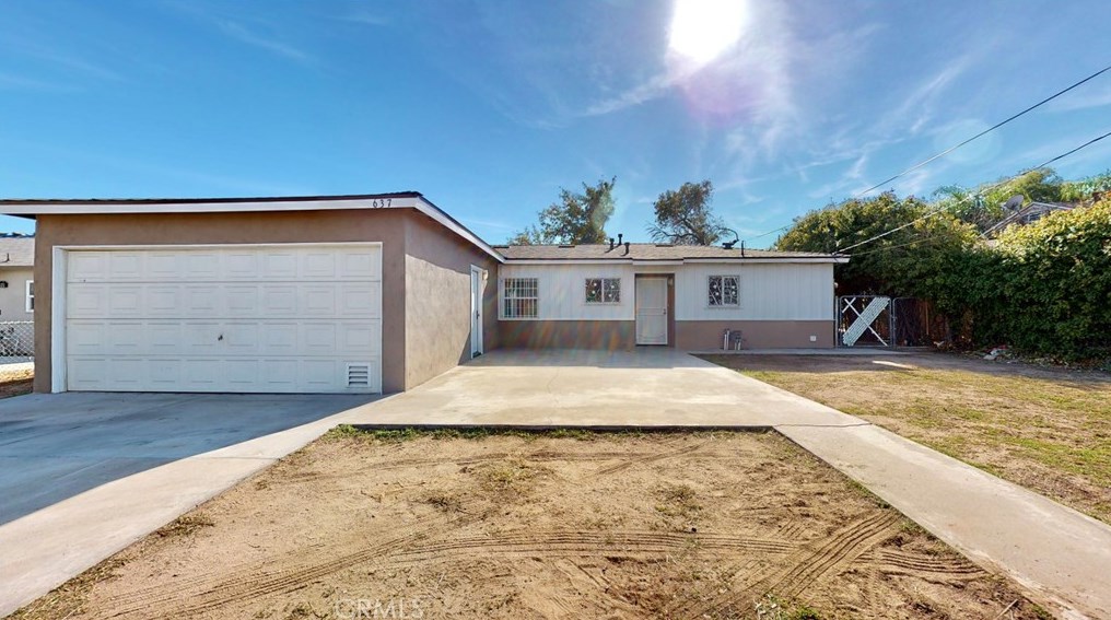 637 E Mckinley St, Rialto, CA 92376