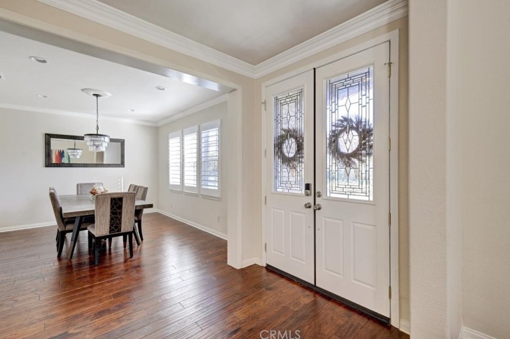 38231 Calle Cipres, Murrieta CA  92562-9348 exterior