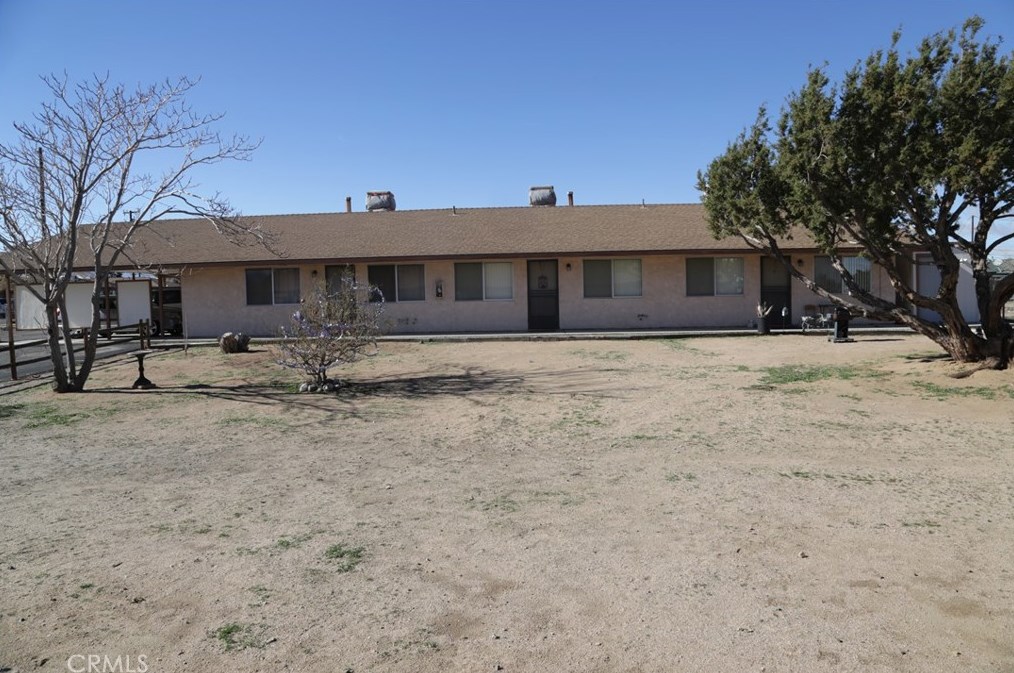 15946 Orange St, Hesperia, CA 92345-9762