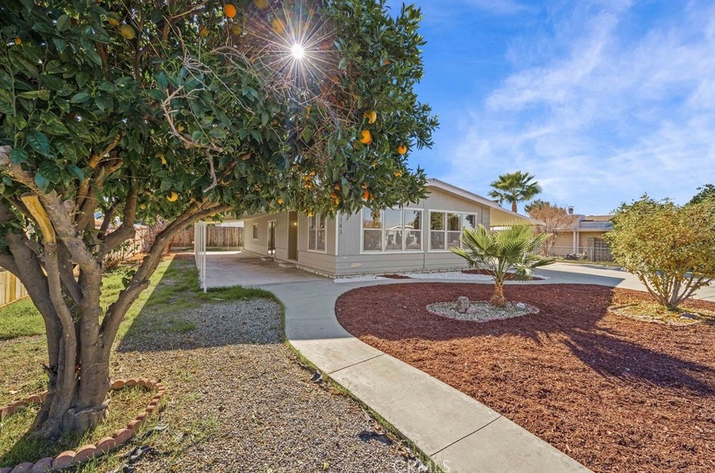 43343 Hillson Cir, Hemet, CA 92544-1968