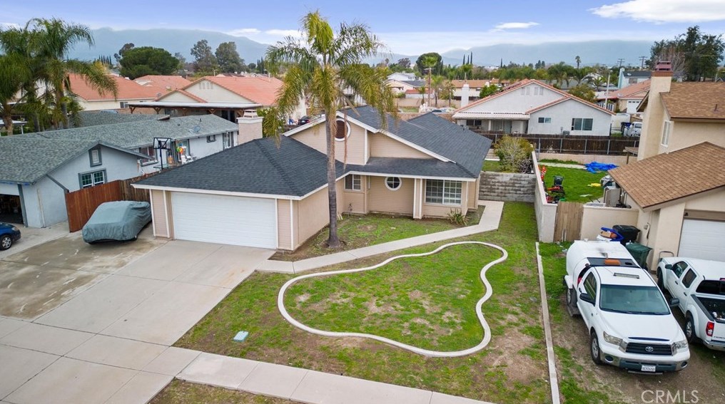 18074 Laurel Dr, Fontana, CA 92336-2826