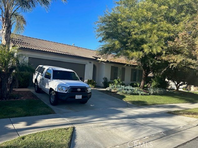 34102 Silktassel Rd, Lake Elsinore, CA 92532