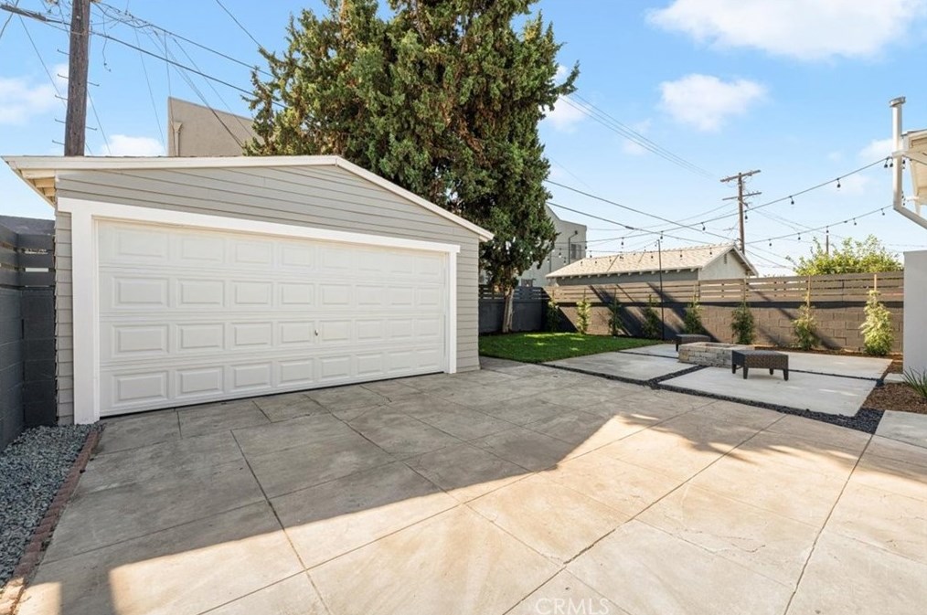 1730 43rd Pl, Los Angeles CA  90062-1542 exterior