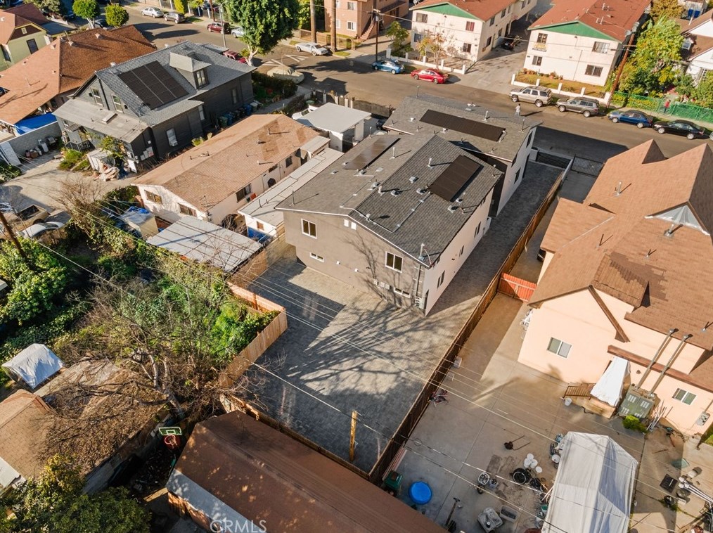 212 24th St, Los Angeles CA  90007-2635 exterior