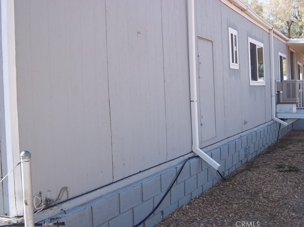 46699 Magney Ln, Newberry Springs CA  92365-9703 exterior