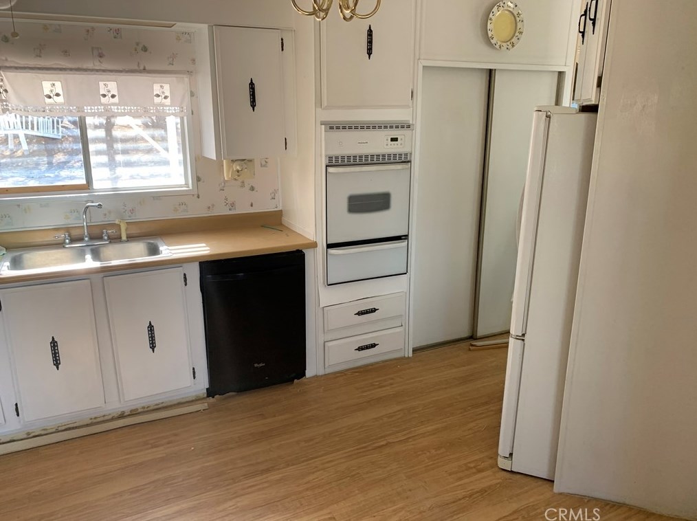 46699 Magney Ln, Newberry Springs CA  92365-9703 exterior