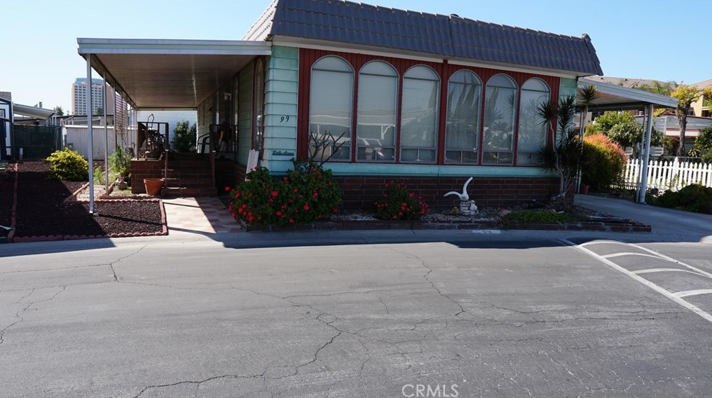 300 N Rampart St #99, Orange, CA 92868