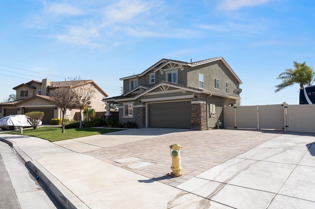 14213 Redwood Valley Rd, Corona, CA 92880-1001