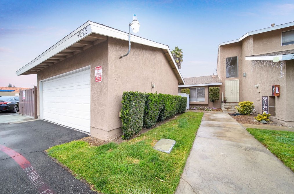 44535 La Paz Rd #e, Temecula, CA 92592