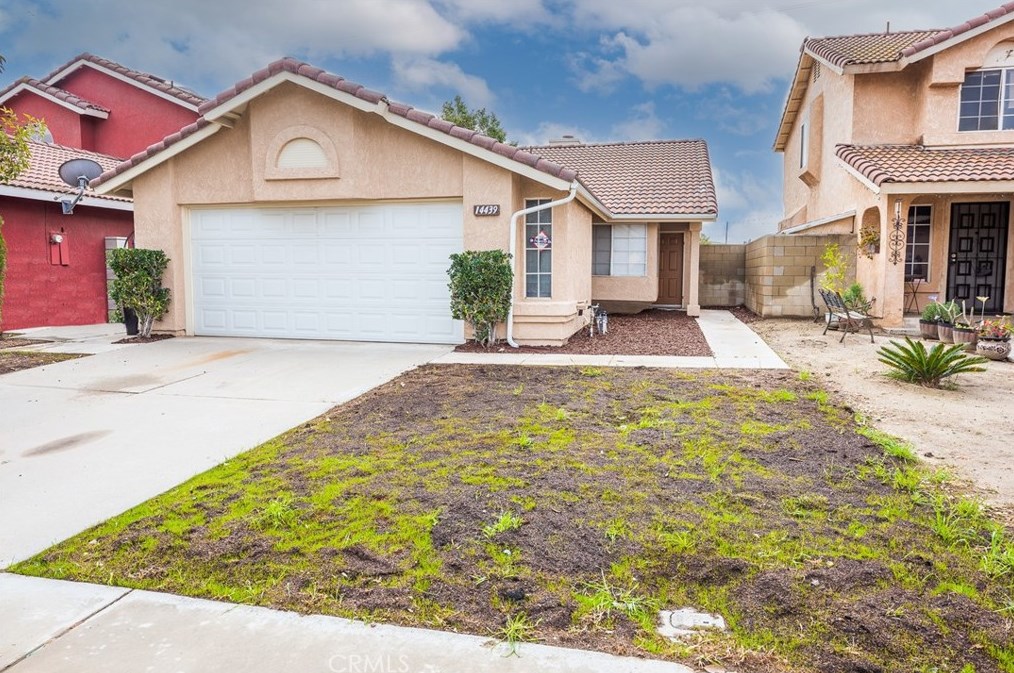 14439 Woodland Dr, Fontana, CA 92337-0163