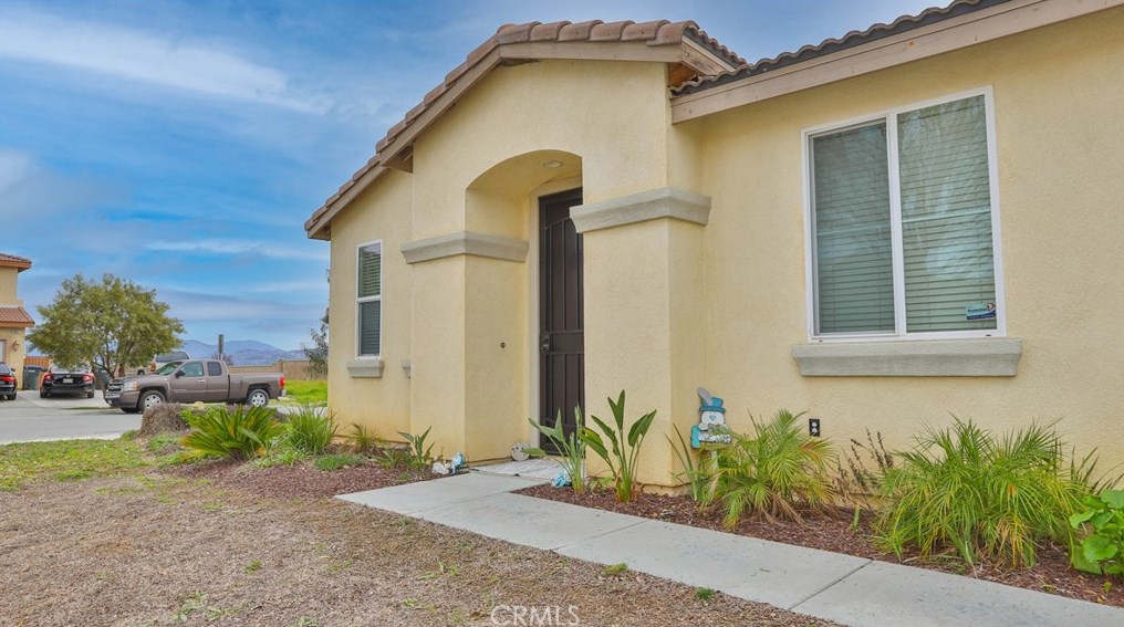 5905 Hope St, Hemet, CA 92545-2490