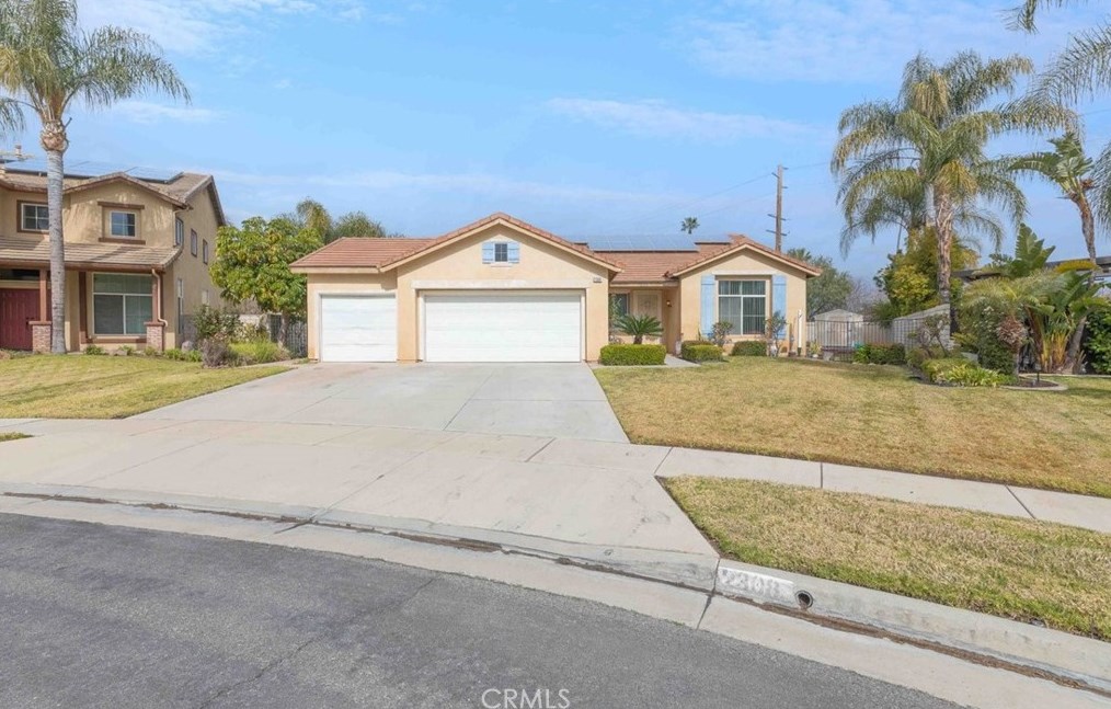 2308 Maverick Cir, Corona, CA 92881-6638