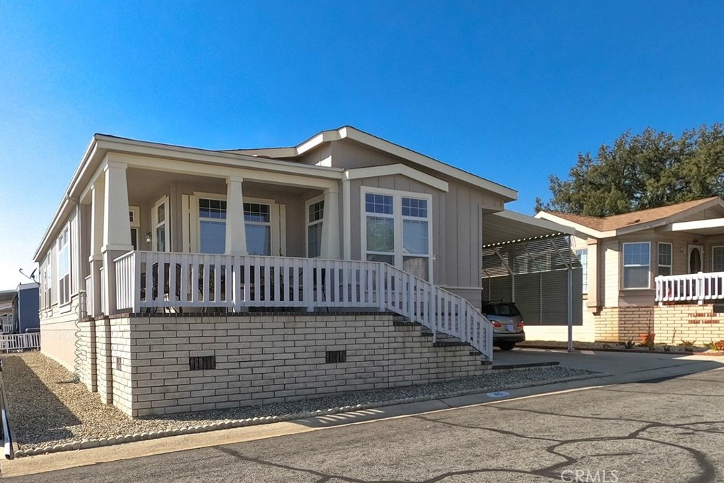 1400 W 13th St #40, Upland, CA 91786