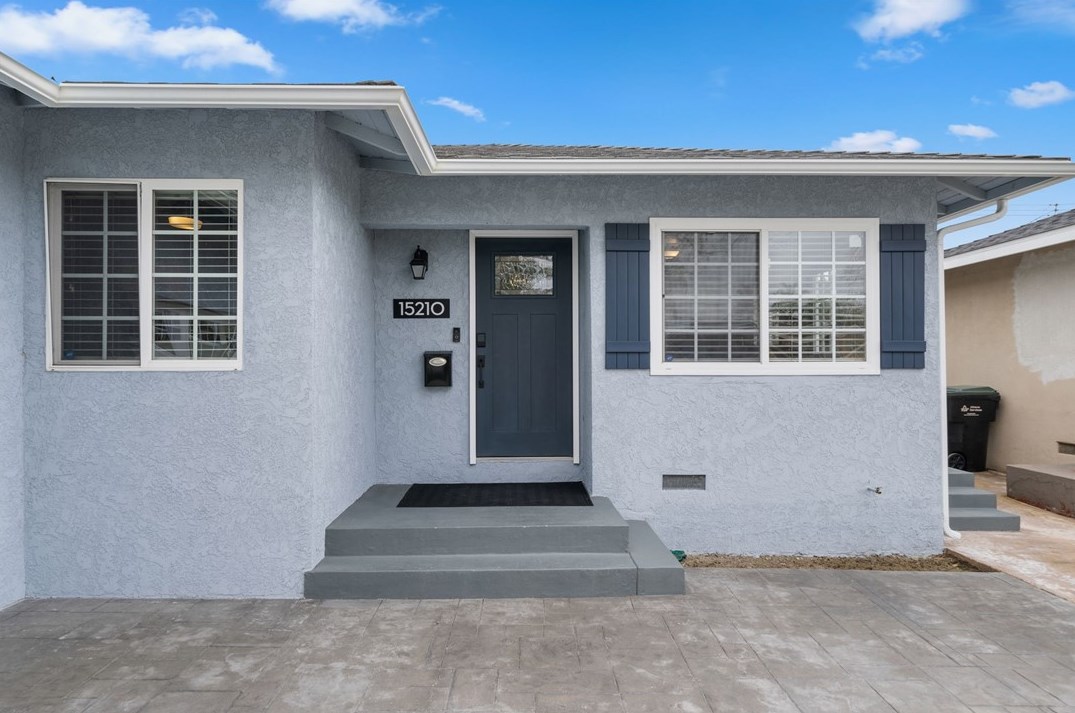 15210 Domart Ave, Norwalk CA  90650-5308 exterior