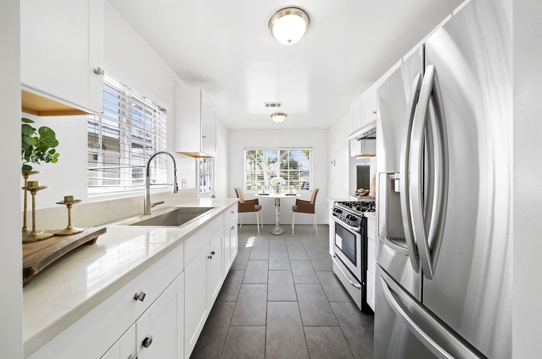 15210 Domart Ave, Norwalk CA  90650-5308 exterior