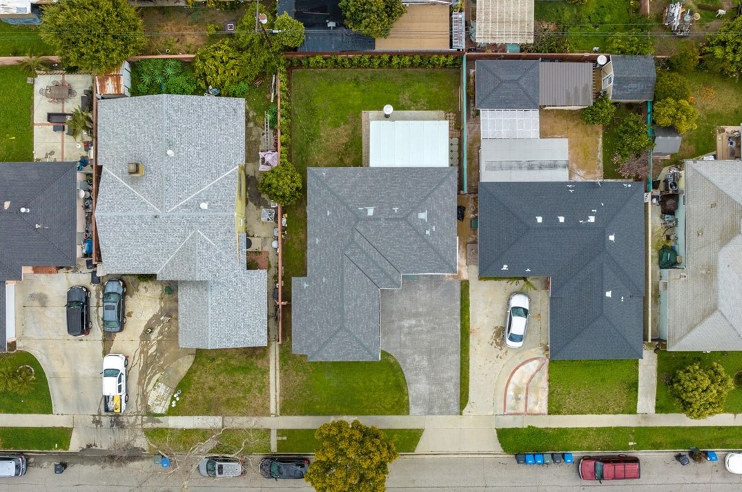 15210 Domart Ave, Norwalk CA  90650-5308 exterior