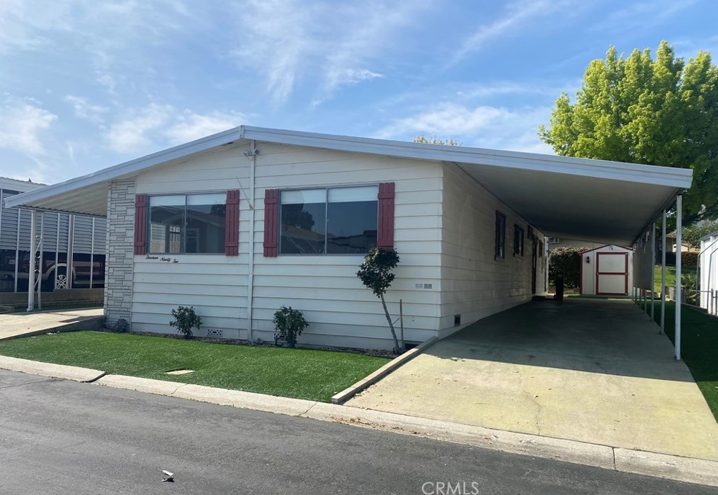 1392 Thornwood, Corona, CA 92882