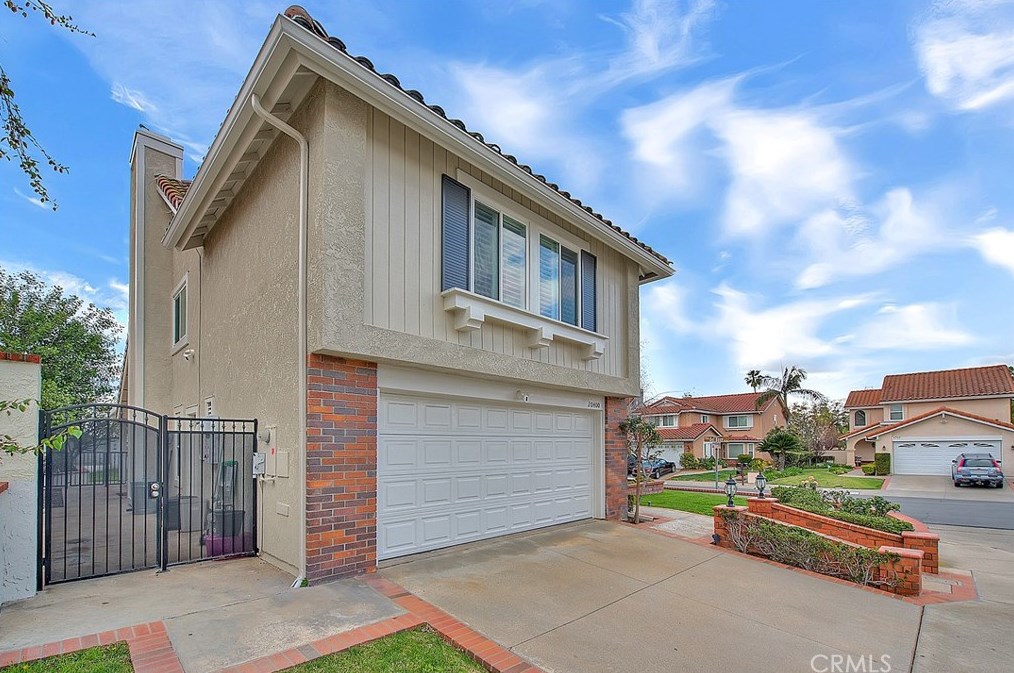 20400 Via Navarra, Yorba Linda, CA 92886-3064
