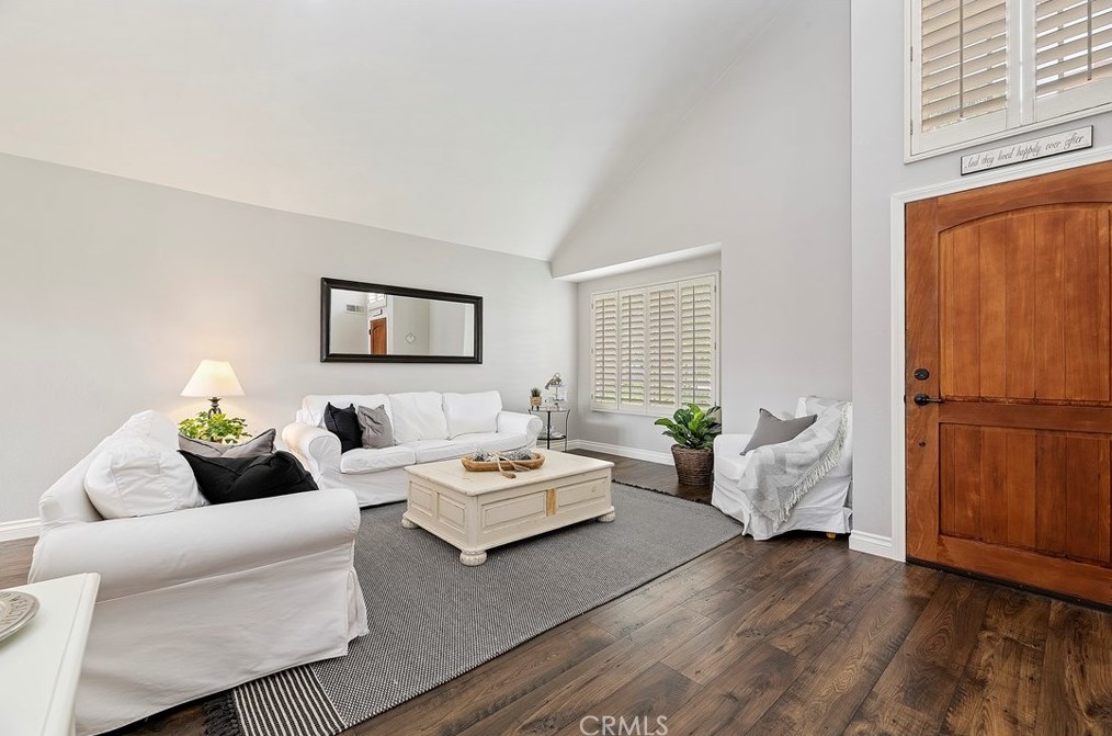 2053 Turnberry Ln, Corona, CA 92881-7455