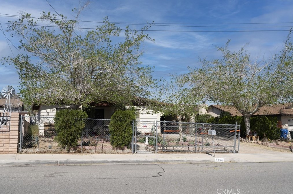 1340 Monterey Ave, Barstow, CA 92311-5334