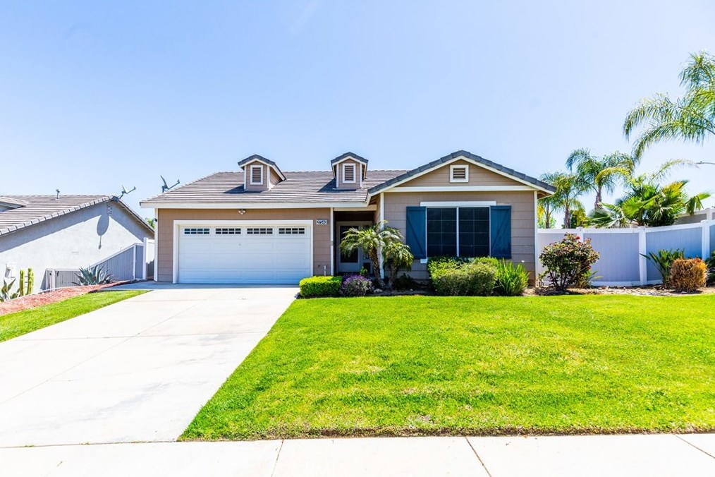 27340 Mystical Springs Dr, Corona, CA 92883-8432