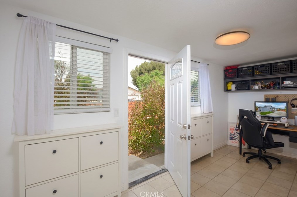 3153 Sanchez St, San Bernardino, CA 92404