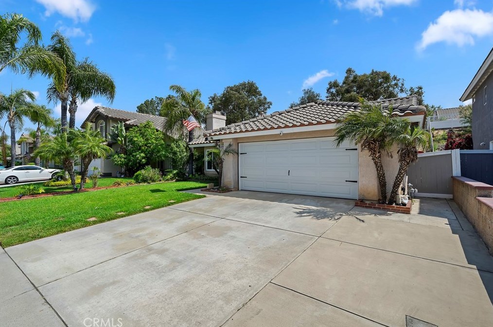 13357 Cloudburst Dr, Corona, CA 92883-6204