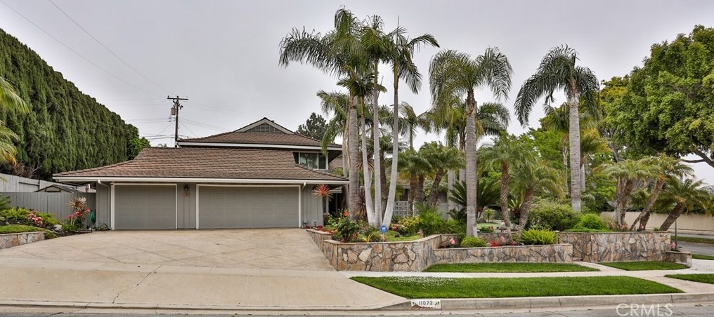 11072 Wickford Dr, Santa Ana, CA 92705-2364
