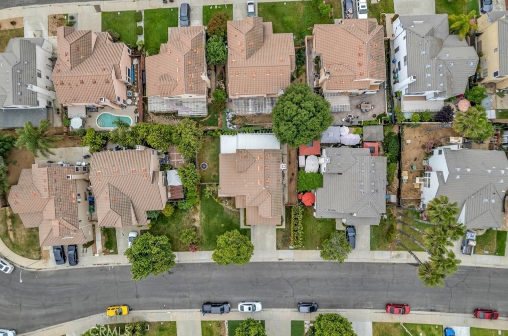 10635 Silverleaf Cir, Moreno Valley CA  92557-2967 exterior