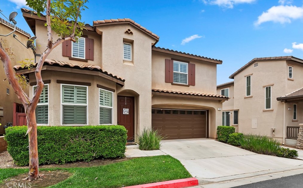 79 Sunflower St, Redlands, CA 92373