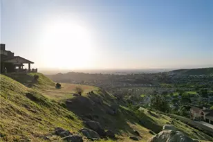 7421 Live Oak Dr, Jurupa Valley, CA 92509 - Photo 44