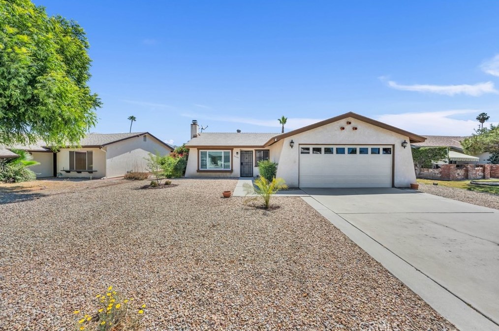 2408 El Rancho Cir, Hemet, CA 92545-1611