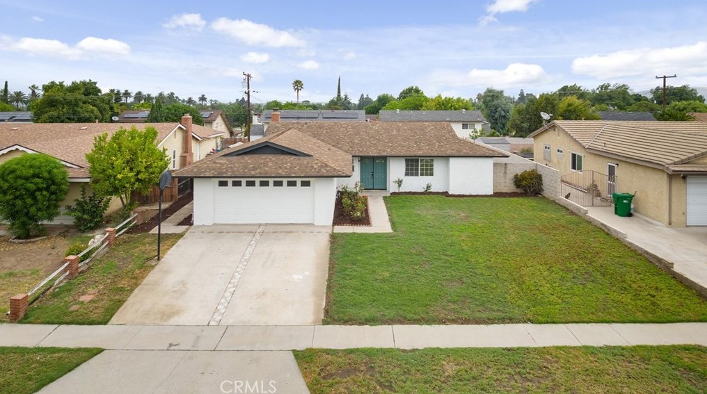 225 Rancho Rd, Corona, CA 92879-2737