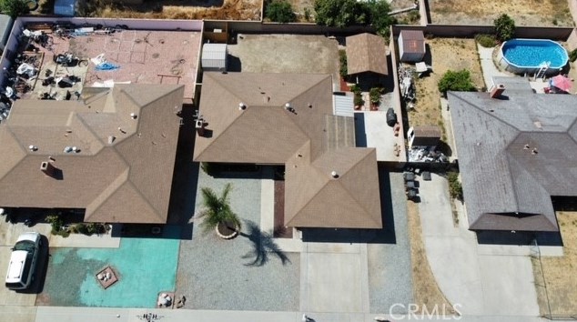 595 Whittier Ave, Hemet, CA 92543-5805