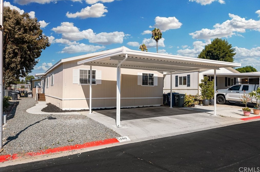 1855 E Riverside Dr #180, Ontario, CA 91761